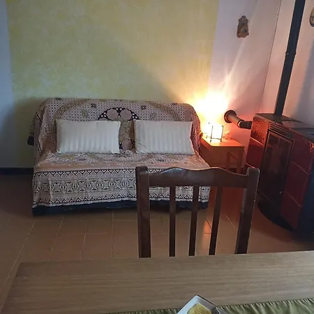 Cascina Marasca Sole Apartmán